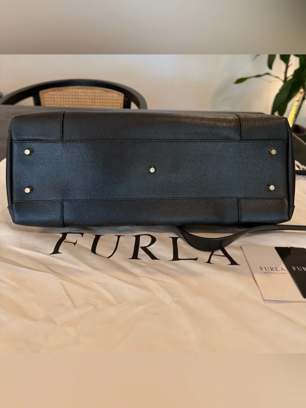Furla downsizing figured